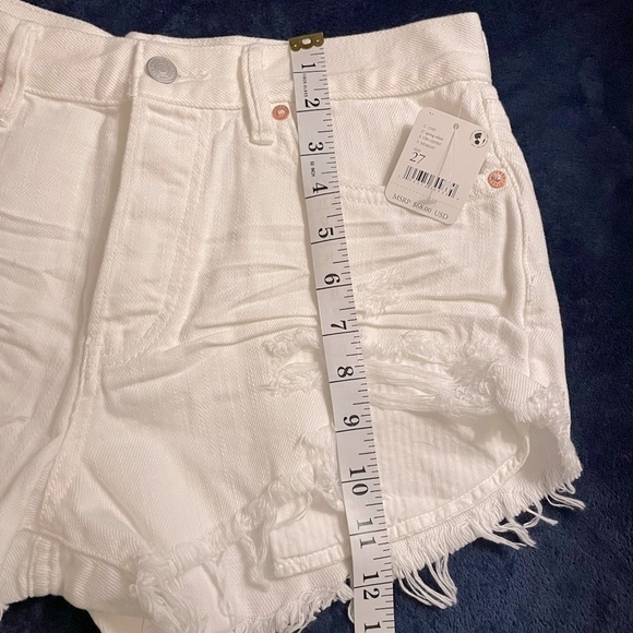 NWT Free People Looking Good Vibrations White Shorts Size 27 butterfly - Picture 9 of 11